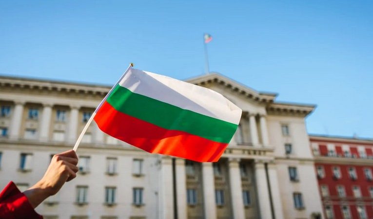 Правительственный законопроект в Софии: Болгария намерена усложнить сохранение статуса ПМЖ