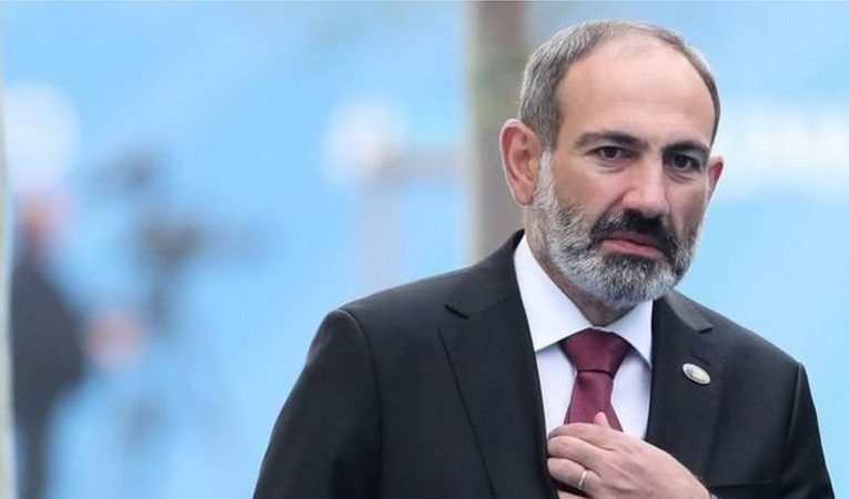 Изменения в структуре власти: премьер-министр Армении Пашинян ушел в отставку